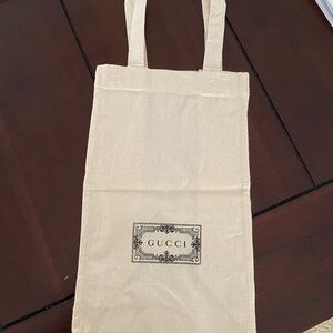 Gucci canvas tote